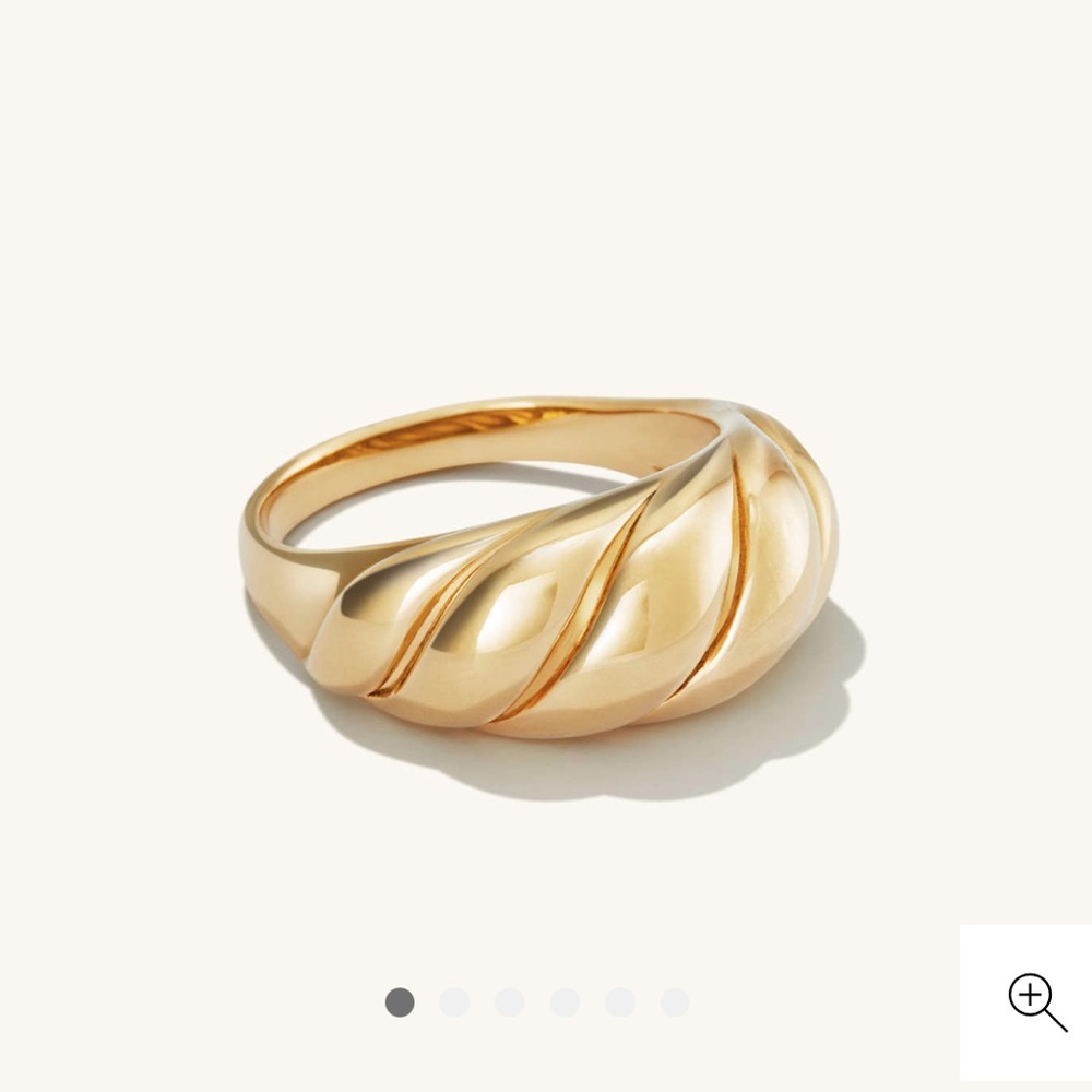 Mejuri Croissant Dôme Ring With Mejuri Dust Bag